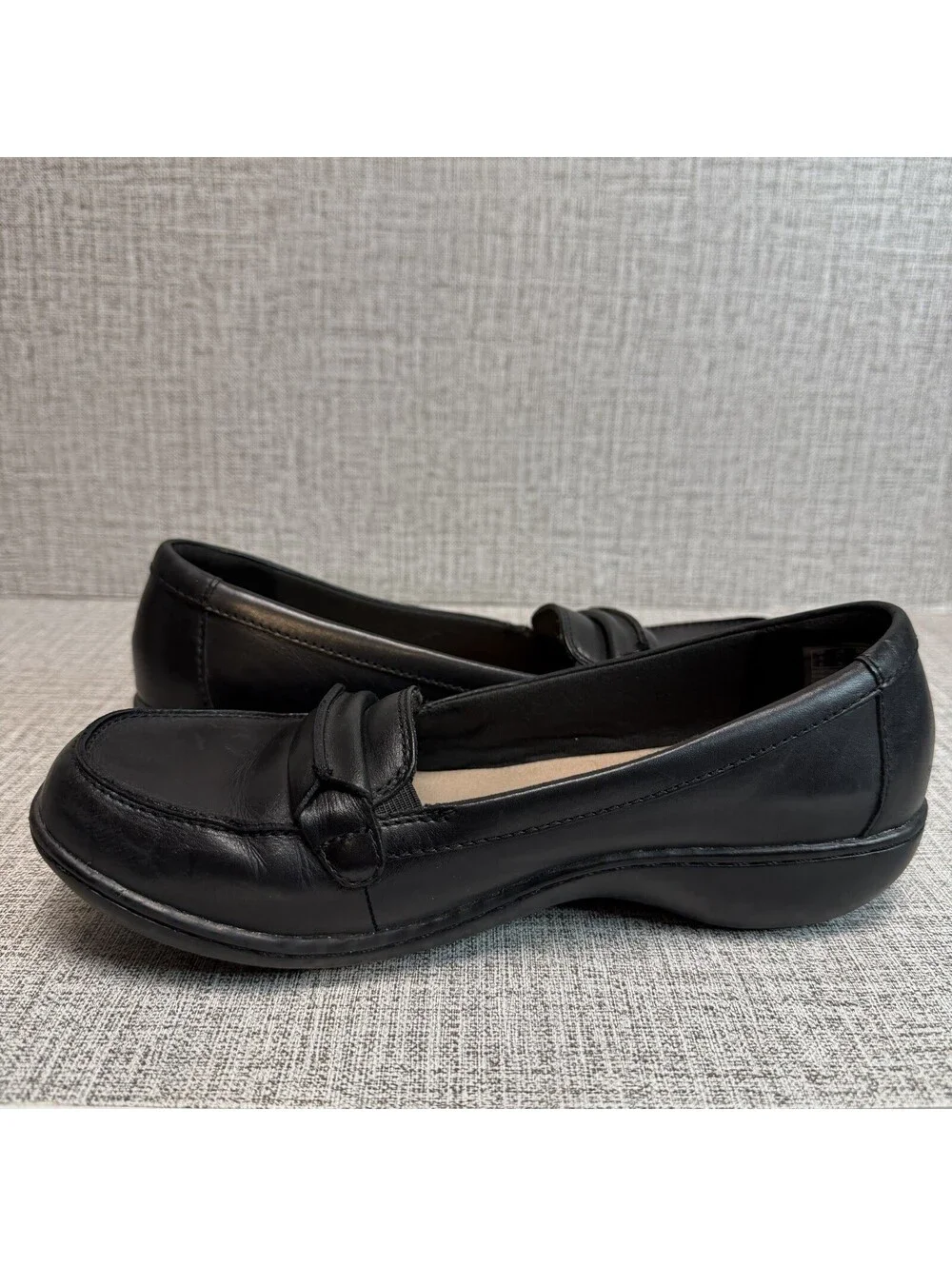 Clarks Collection Shoes Womens Sz 7.5 WIDE Black Leather Ashland Lily Loafer